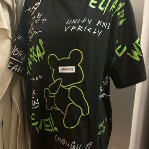 Mid length cartoon bear embroidered shirt